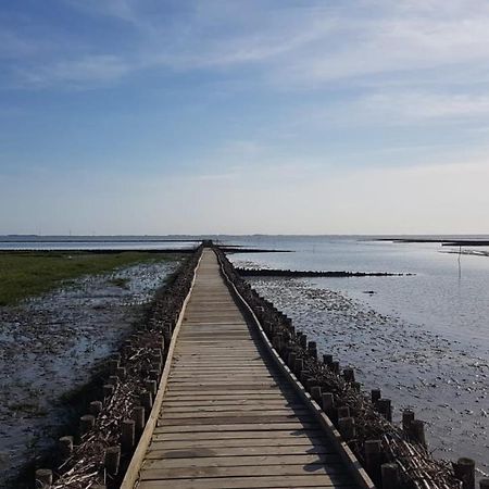 Wohnmobilstellplatz Hemenswarft An Der Nordsee - Meerblick Emmelsbull-Horsbull Экстерьер фото