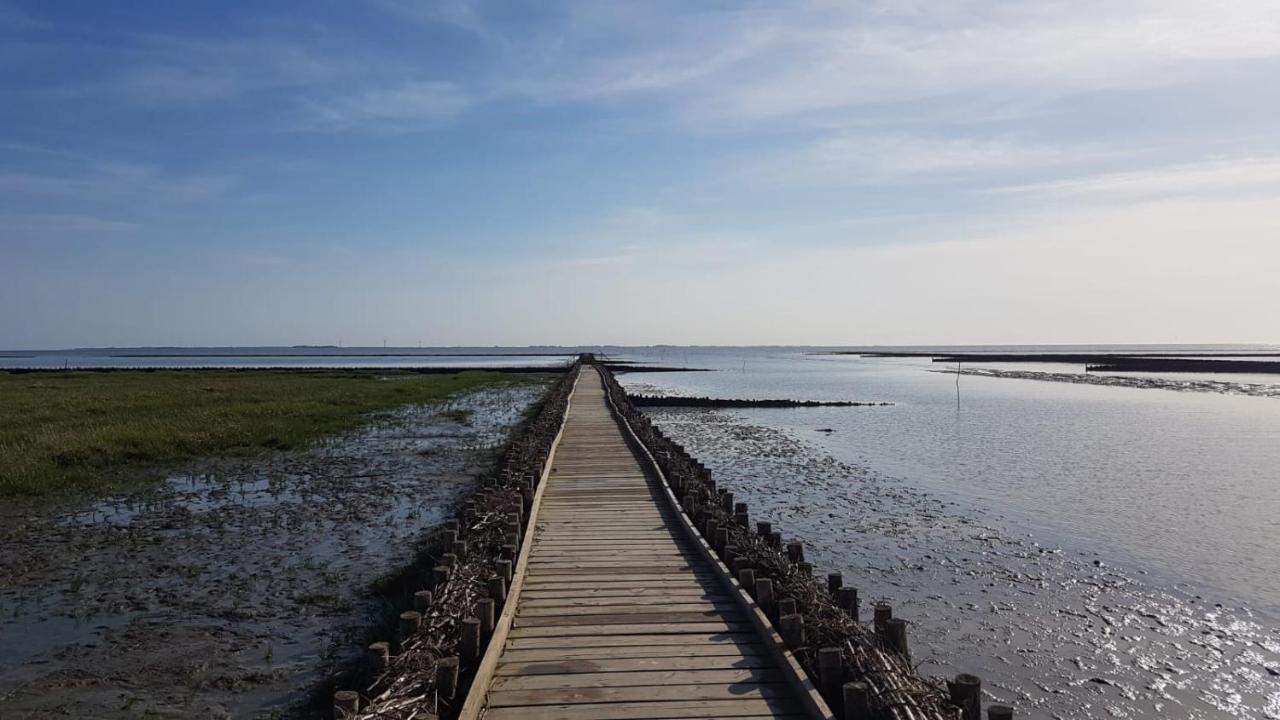 Wohnmobilstellplatz Hemenswarft An Der Nordsee - Meerblick Emmelsbull-Horsbull Экстерьер фото